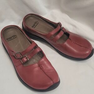 Earth Shoes Kara Monza Red Leather Buckle Comfort Mary Jane Clogs Women's 7.5M
